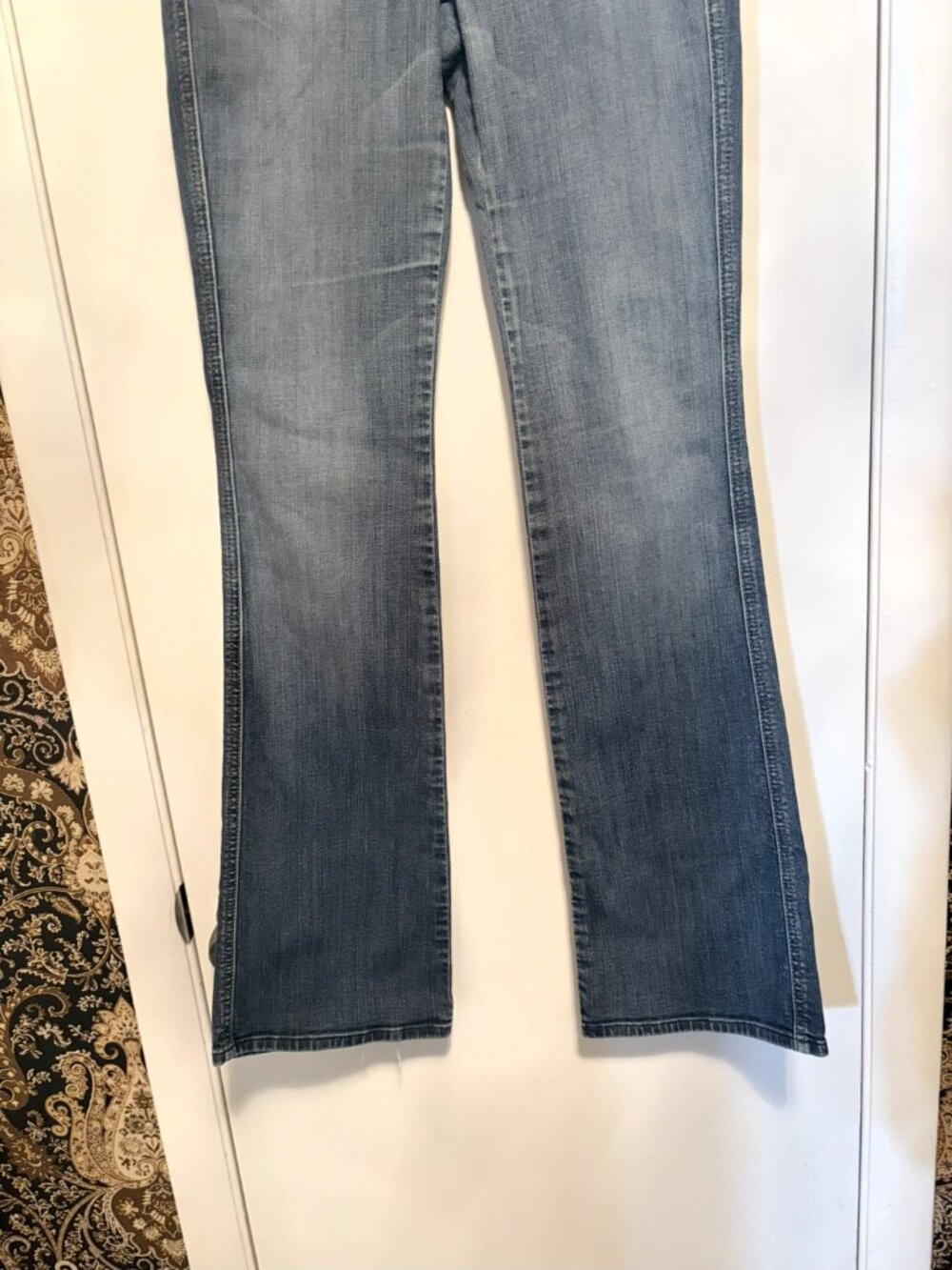 7 for all Mankind A Pocket with Sparkly Rhinestones Denim Bootcut Jeans Size 30 - Picture 5 of 9